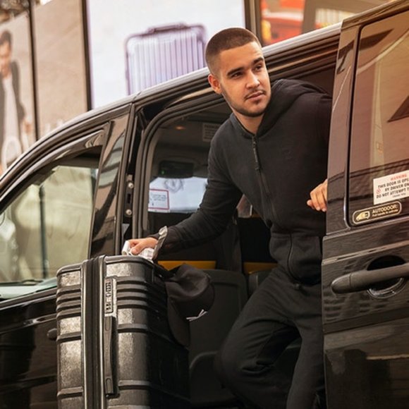 Ultimate Travel Jumpsuit ONEPIECE Legacy - NWT - Picture 2 of 14